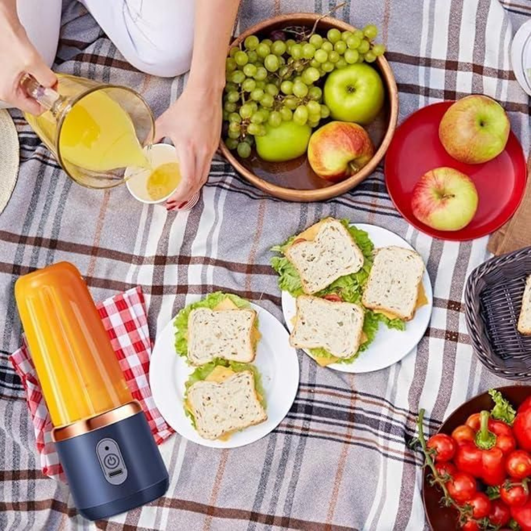 Small & Compact Portable Juicer